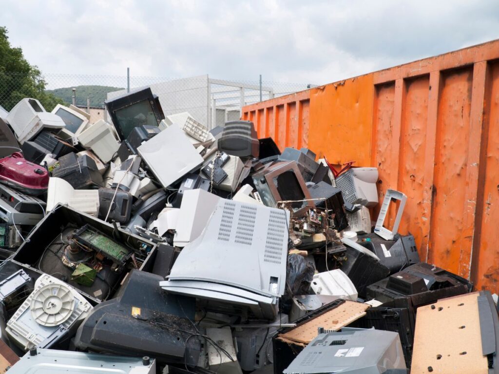 Ontario e waste recycling